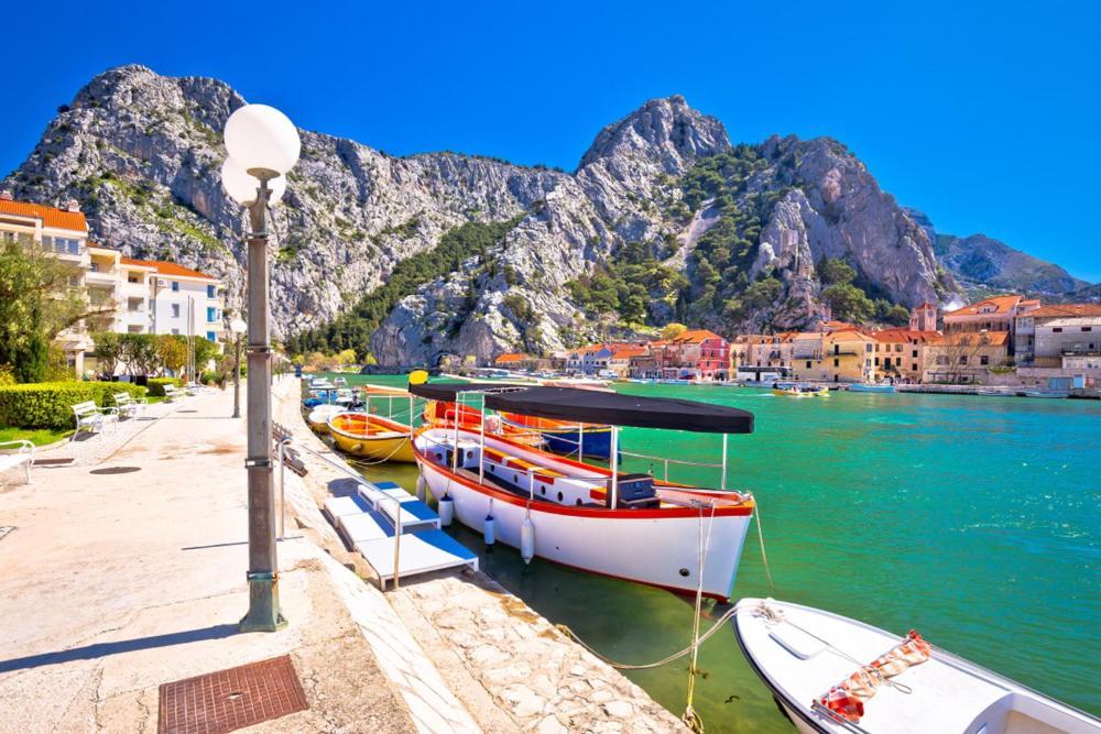 Penthouse Maremonte Lägenhet Omiš Exteriör bild